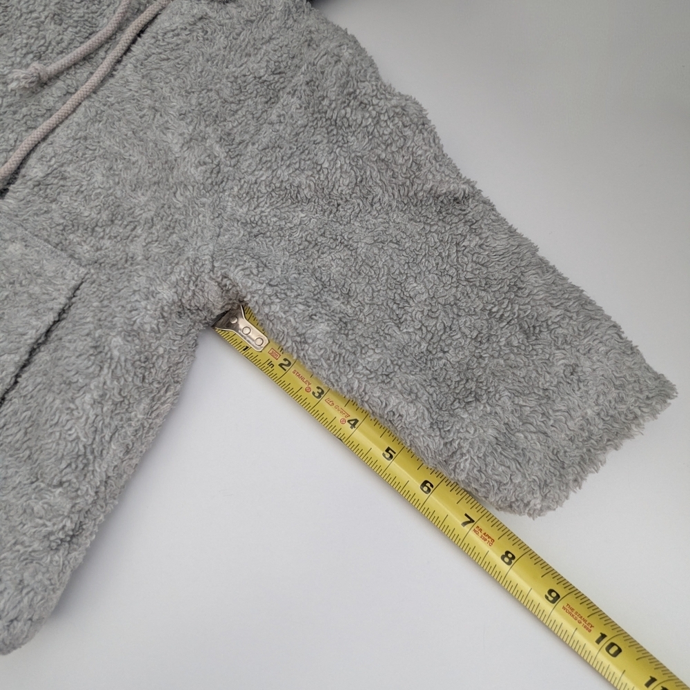 Adorable Girls' Cozy Gray Zip-Front Sherpa Jacket with Hood - Picture 11 of 16